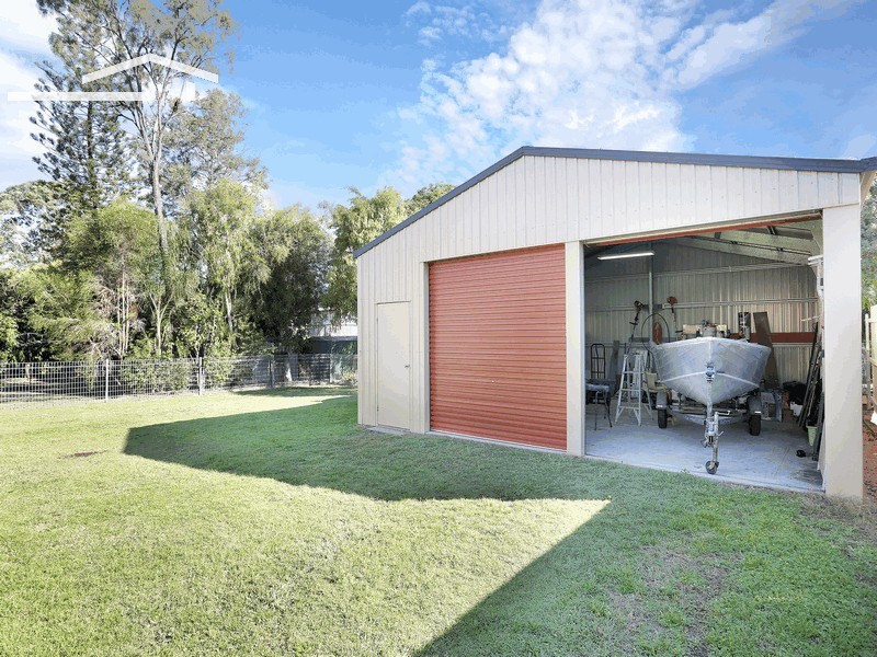 21 Livingstone Street, Strathpine QLD 4500