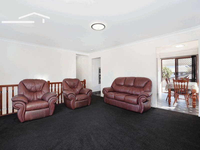 21 Livingstone Street, Strathpine QLD 4500