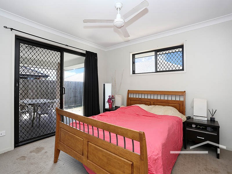 6 Shimao Crescent, North Lakes QLD 4509