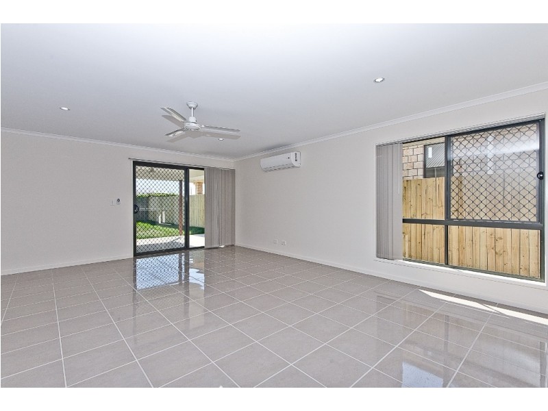 22 Junction Road, Griffin QLD 4503