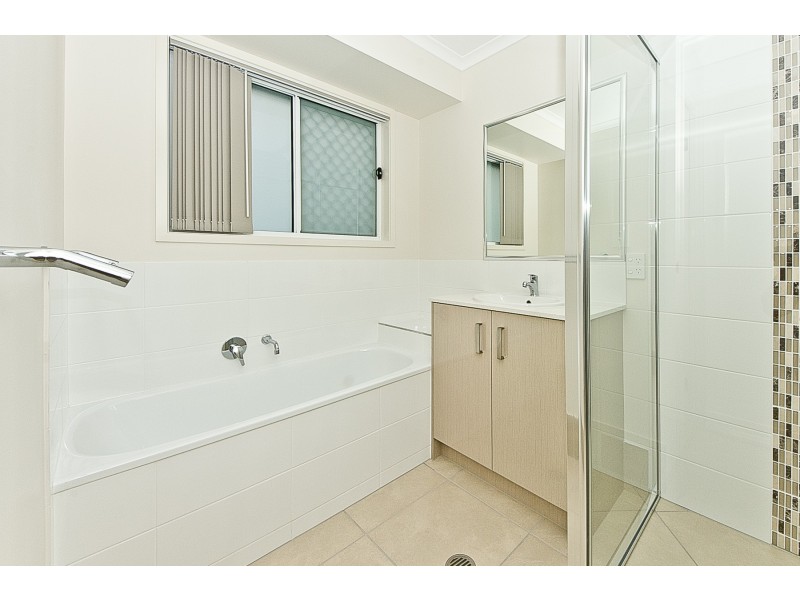 64 Junction Road, Griffin QLD 4503