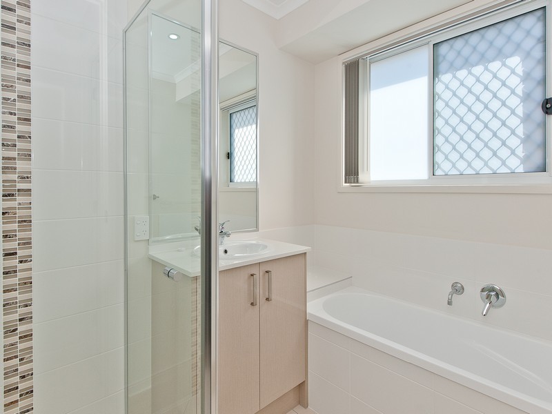 32 Apple Circuit, Griffin QLD 4503