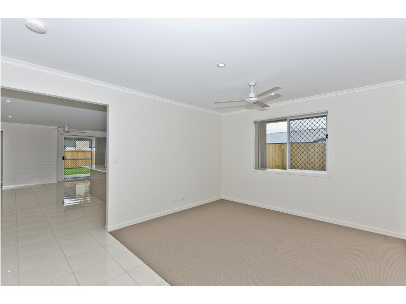 35 Champion Crescent, Griffin QLD 4503
