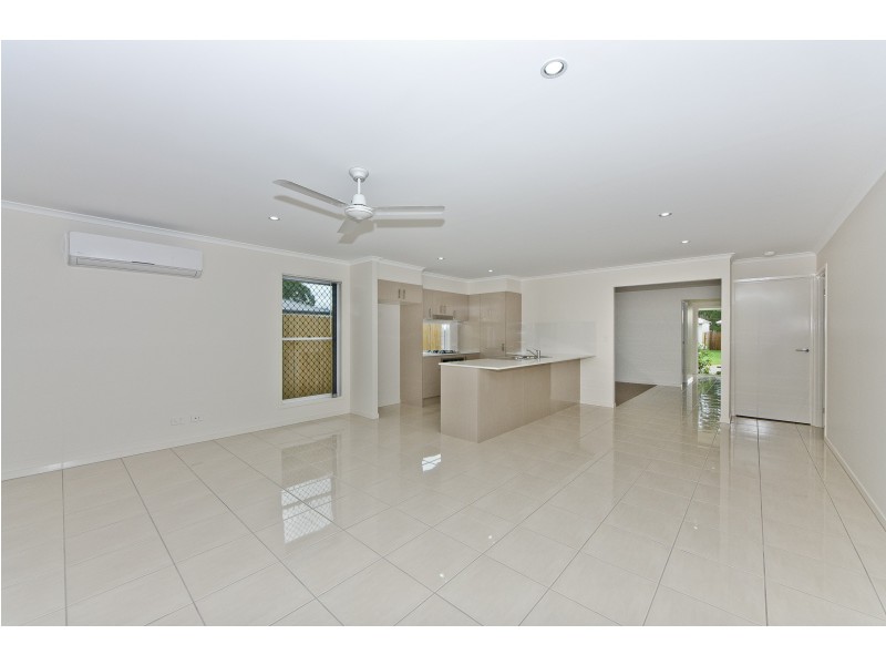 35 Champion Crescent, Griffin QLD 4503
