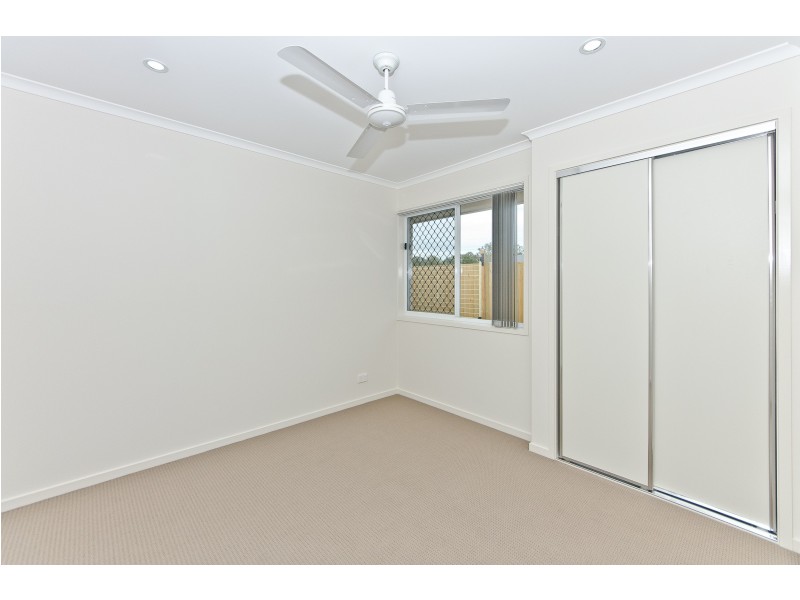 35 Champion Crescent, Griffin QLD 4503