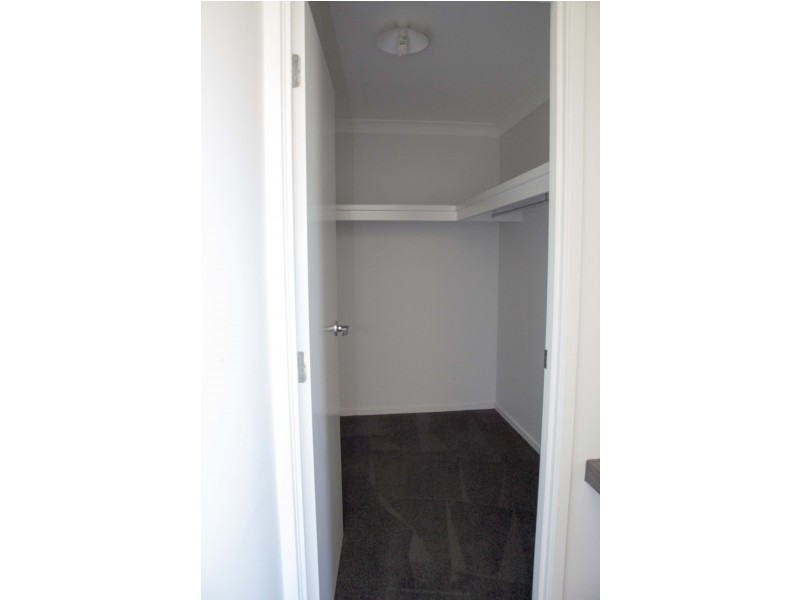 38  Comet Circuit, Warner QLD 4500