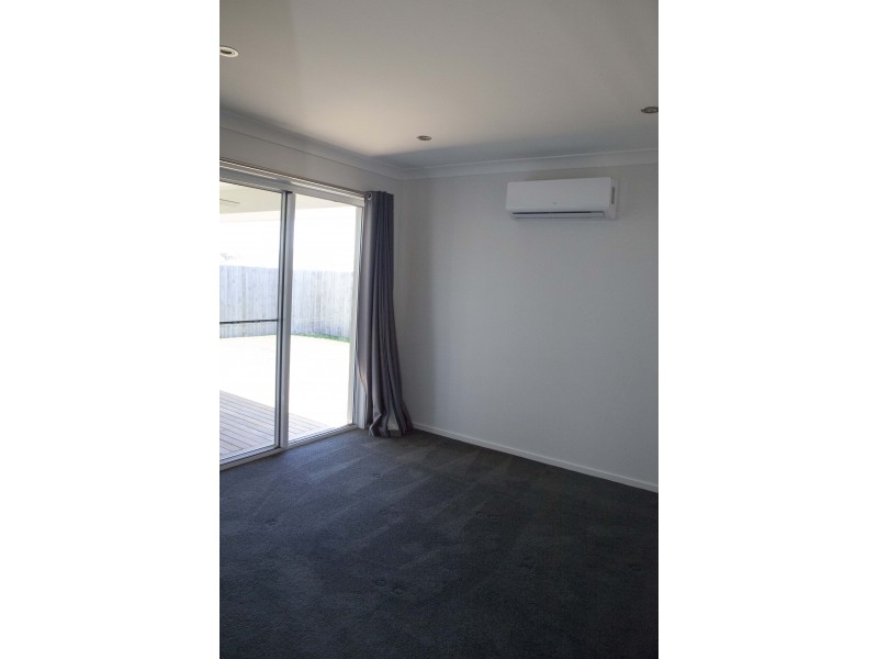38  Comet Circuit, Warner QLD 4500
