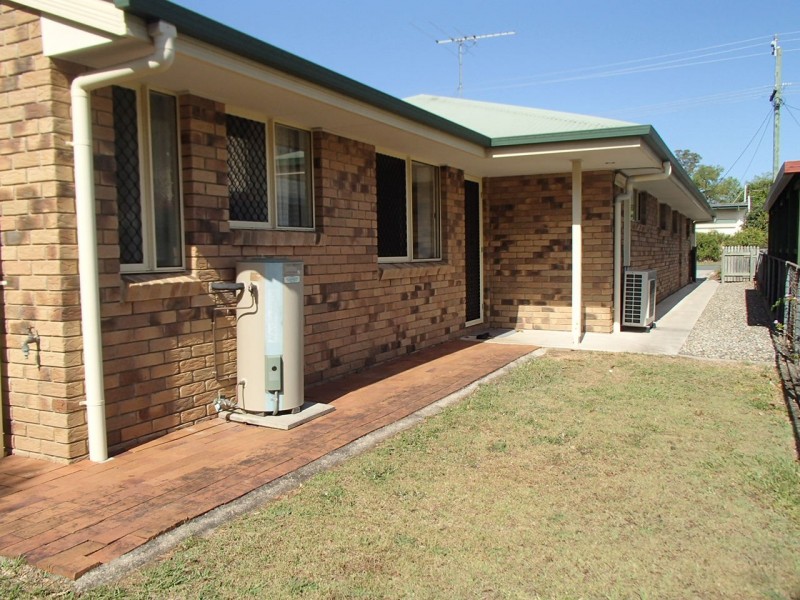 2  61 Spitfire Avenue, Strathpine QLD 4500