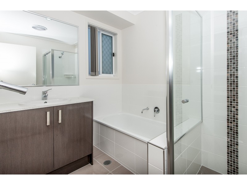 10 Wedge Tail Court, Griffin QLD 4503