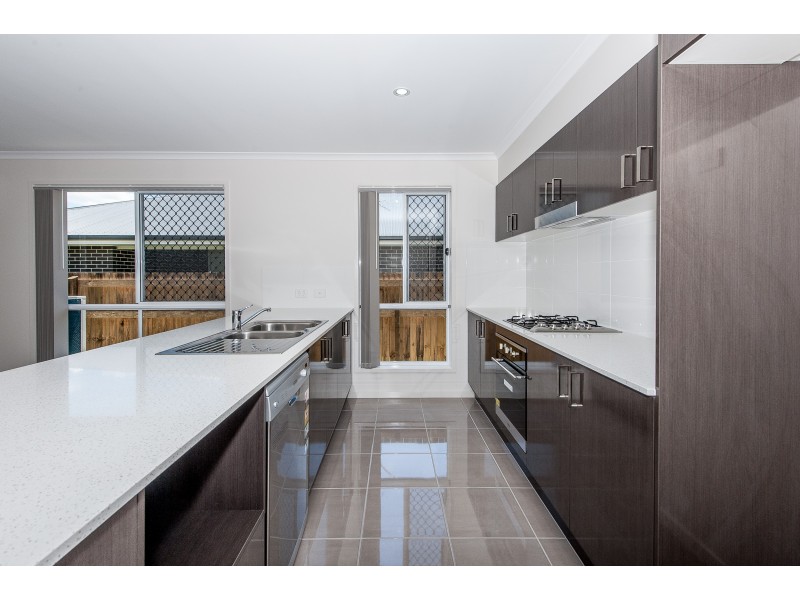 10 Wedge Tail Court, Griffin QLD 4503