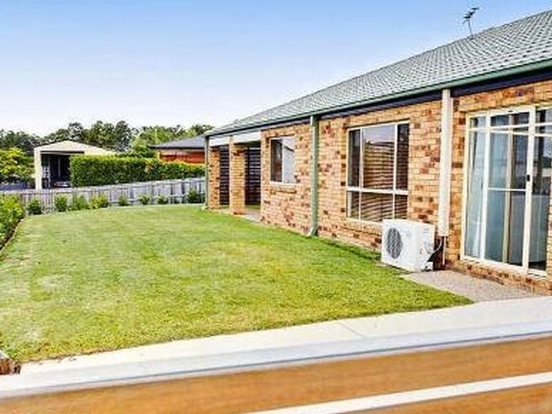 16 Hemlock Street, Warner QLD 4500