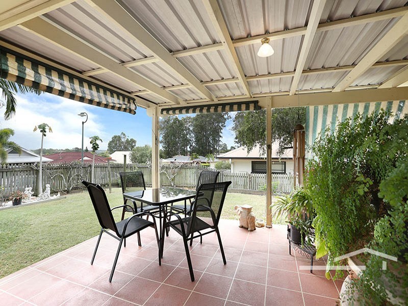 39 Paramount Drive, Warner QLD 4500