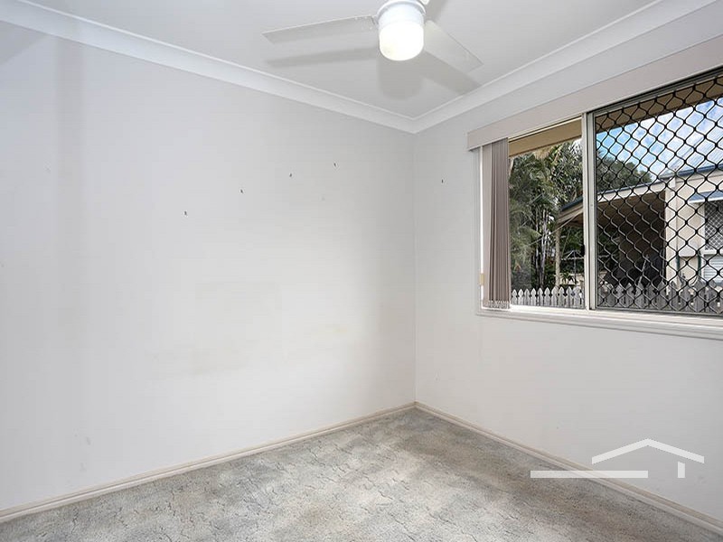 39 Paramount Drive, Warner QLD 4500