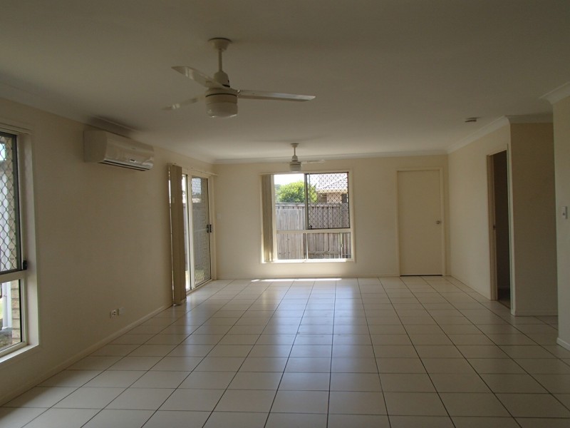 2 Dauntless Lane, Bray Park QLD 4500