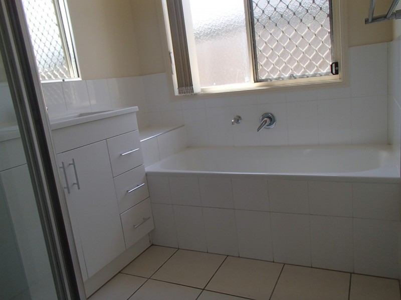 2 Dauntless Lane, Bray Park QLD 4500