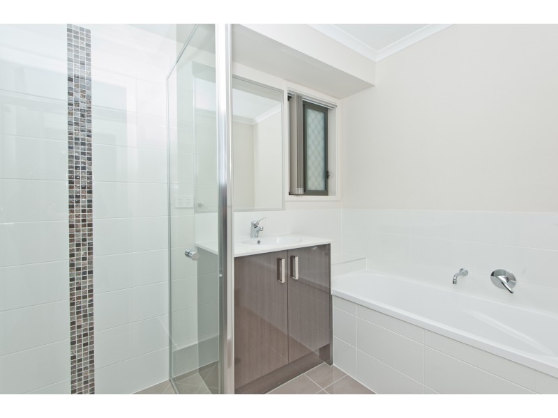 45 Mint Crescent, Griffin QLD 4503