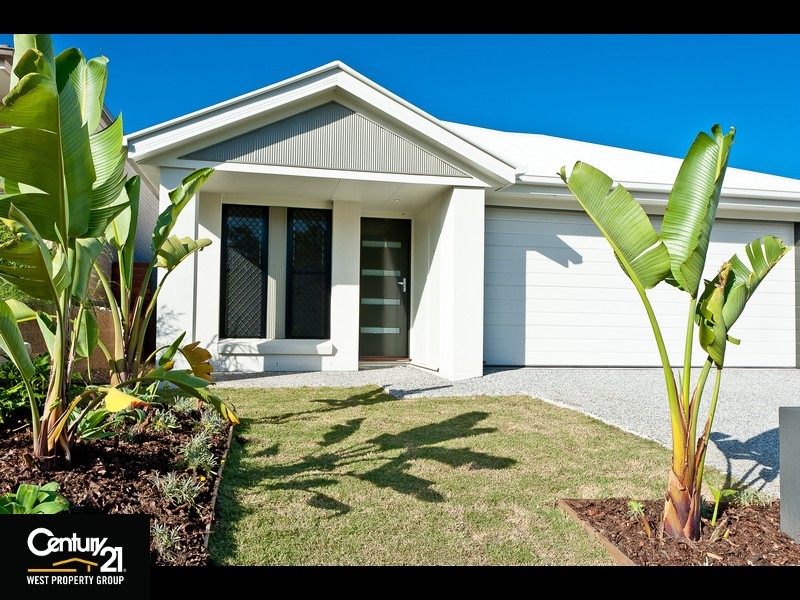 6 Hume Circuit, Warner QLD 4500