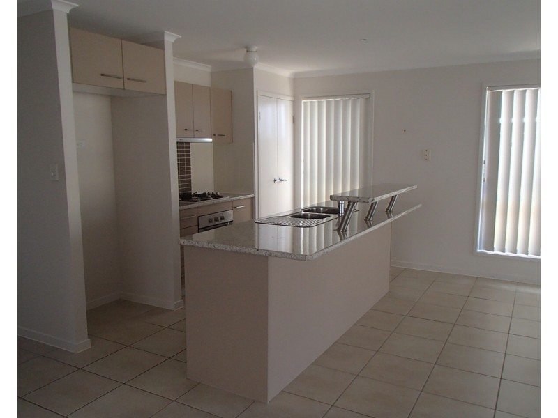 64 Winlock Circuit, Warner QLD 4500