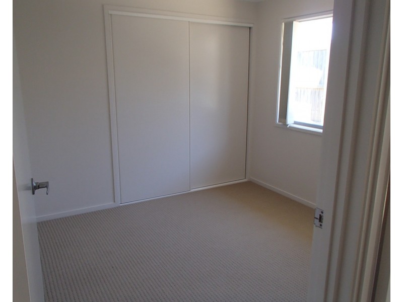 64 Winlock Circuit, Warner QLD 4500