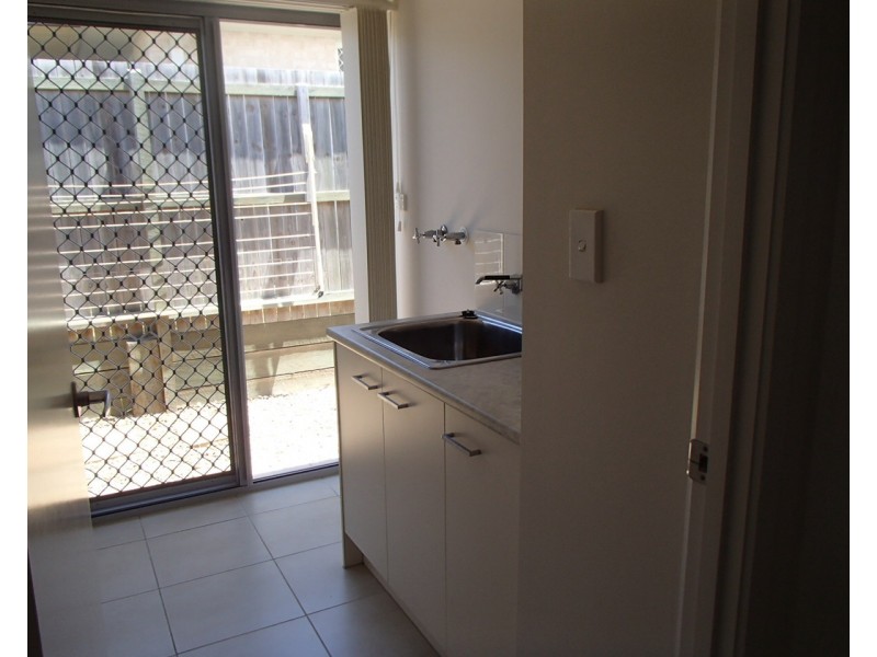 64 Winlock Circuit, Warner QLD 4500