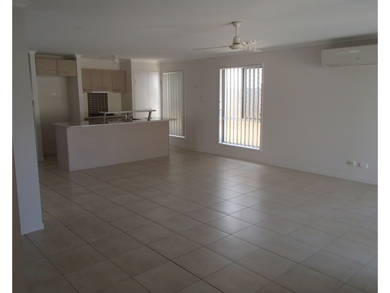 64 Winlock Circuit, Warner QLD 4500