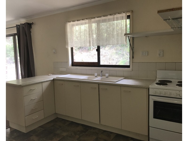 210 Eatons Crossing Road, Warner QLD 4500