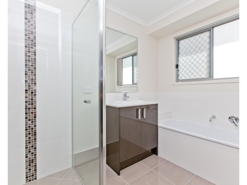 6 Monitor Avenue, Dakabin QLD 4503