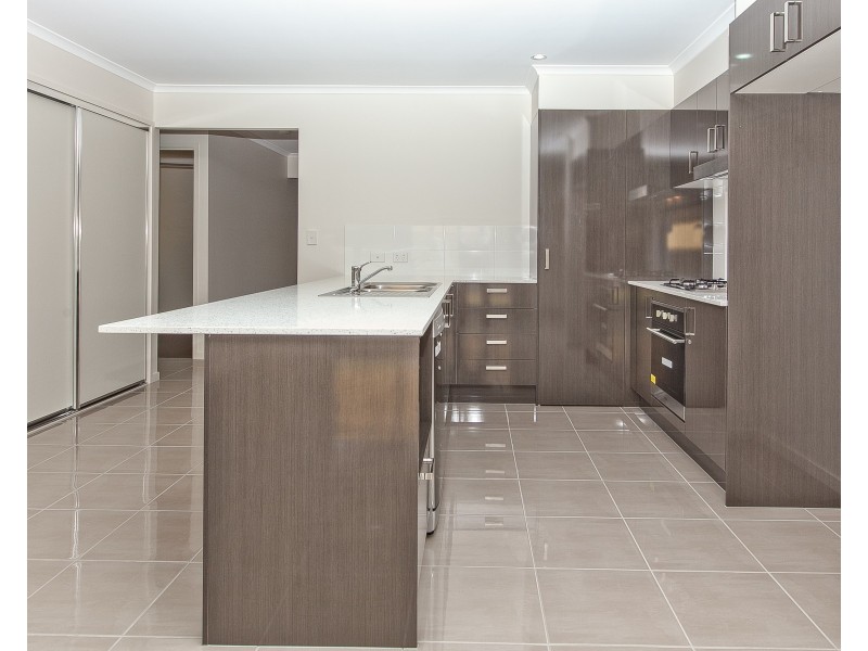 6 Monitor Avenue, Dakabin QLD 4503