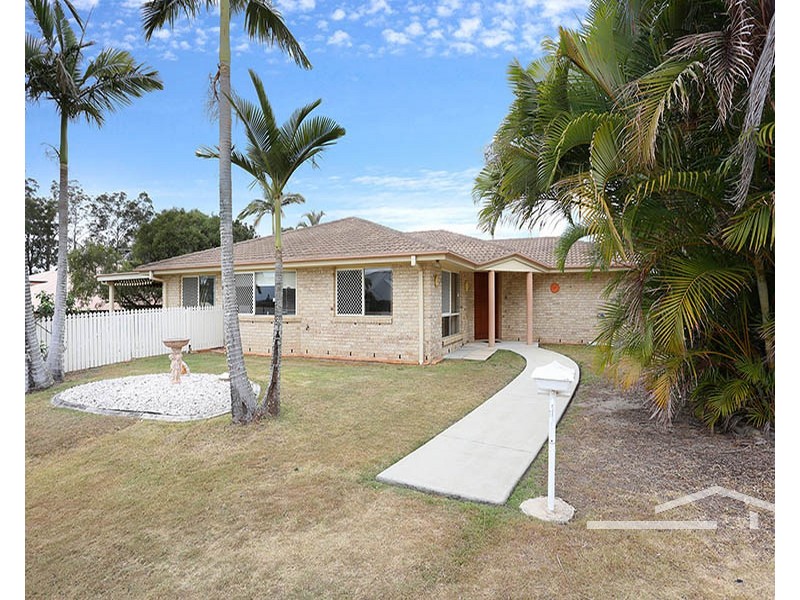 39 Paramount Drive, Warner QLD 4500