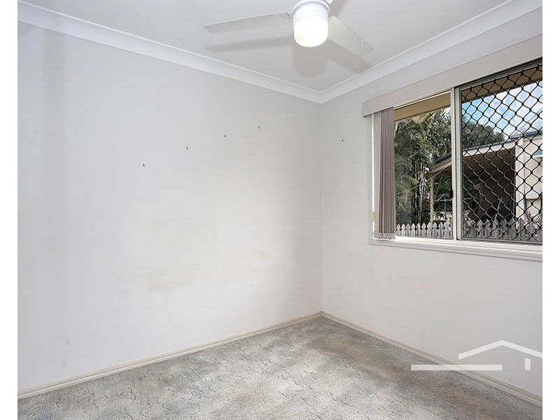 39 Paramount Drive, Warner QLD 4500