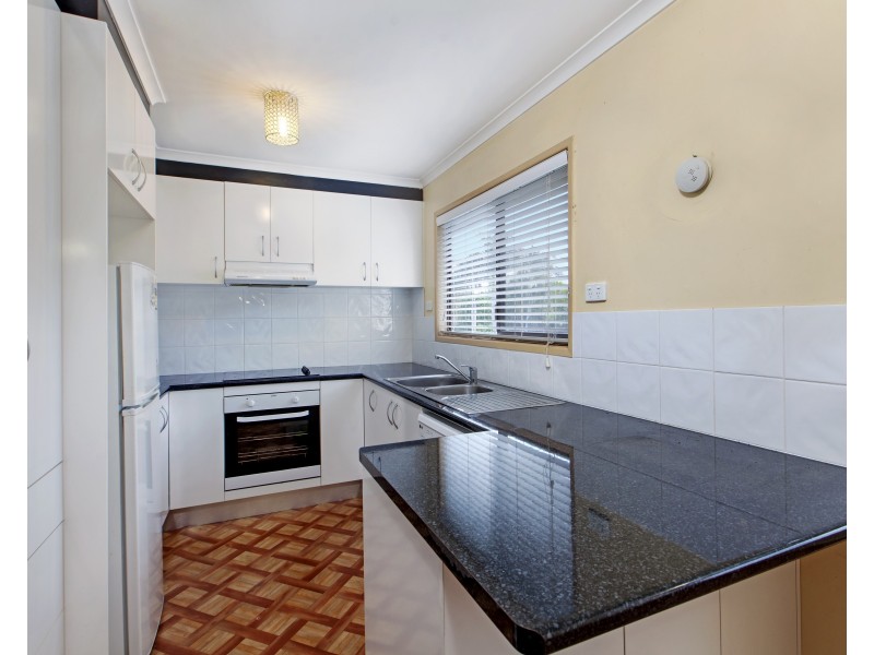 8 Melaleuca Drive, Strathpine QLD 4500