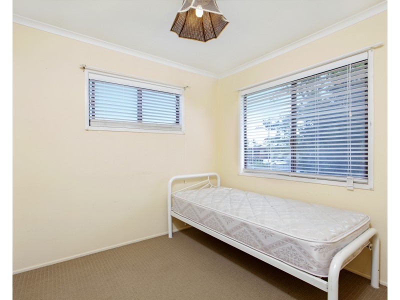 8 Melaleuca Drive, Strathpine QLD 4500