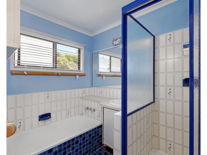 8 Melaleuca Drive, Strathpine QLD 4500