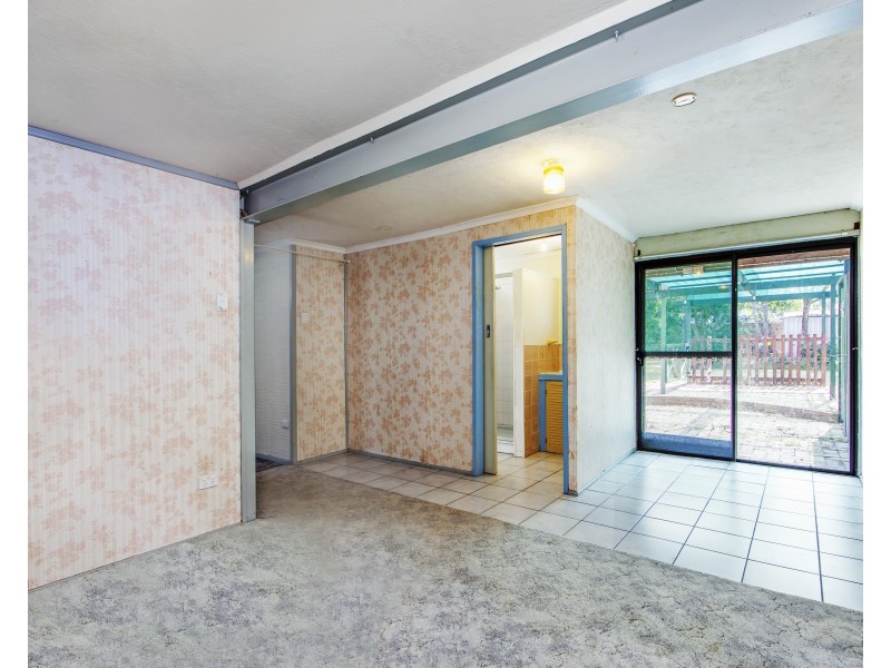 8 Melaleuca Drive, Strathpine QLD 4500