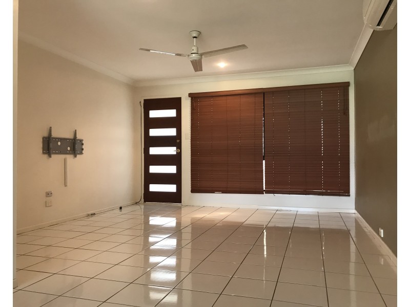 27 Karena Street, Brendale QLD 4500