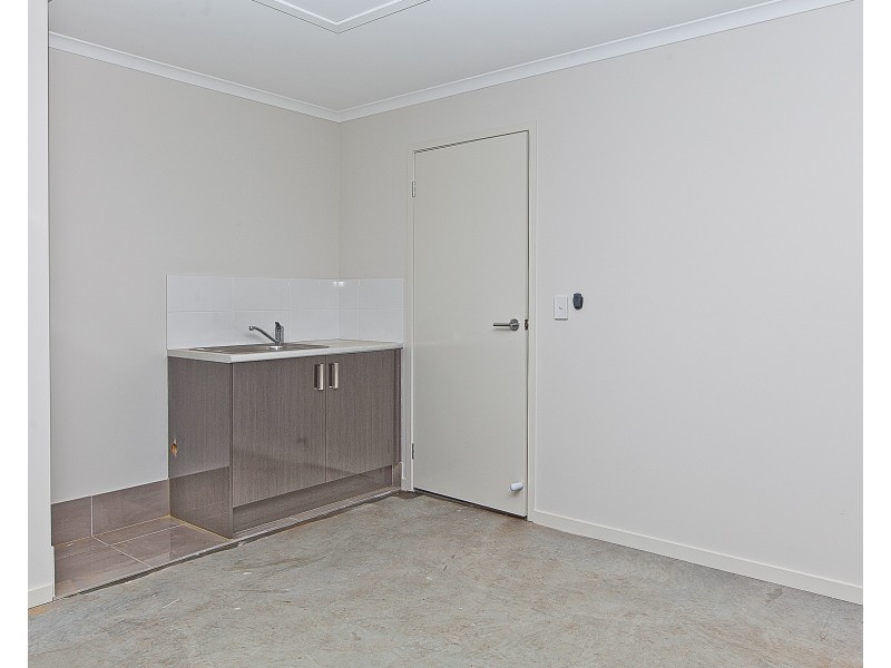 21 Llama Court, Dakabin QLD 4503