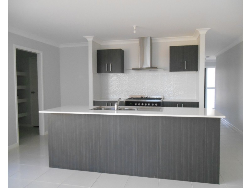 55 Cootharaba Crescent, Warner QLD 4500