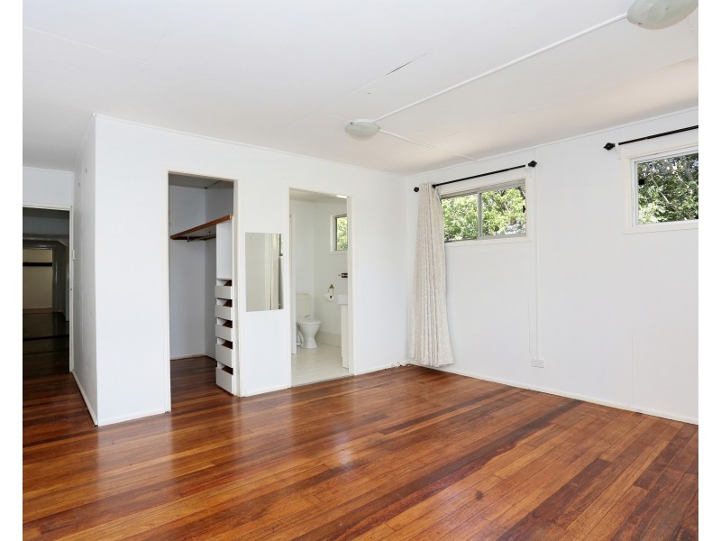 9  Baker Street, Bray Park QLD 4500