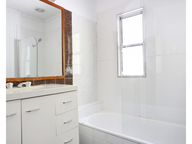 9  Baker Street, Bray Park QLD 4500