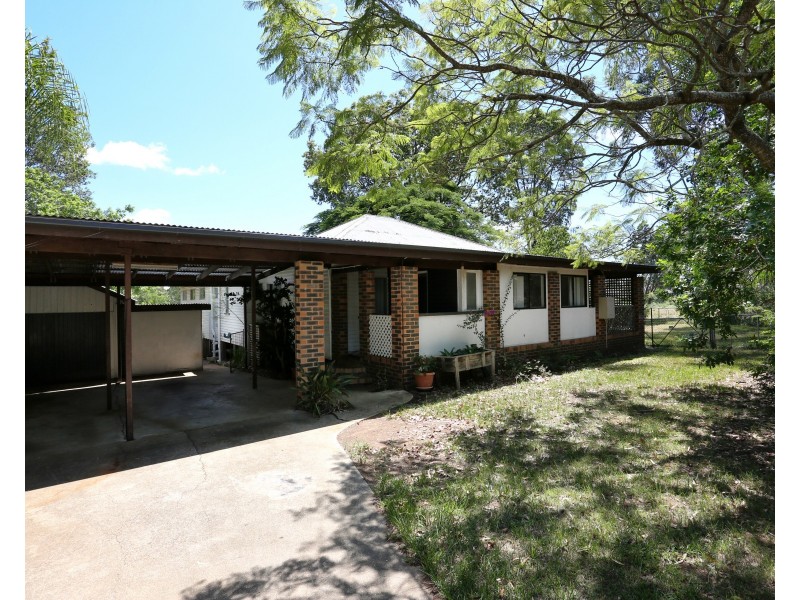 9  Baker Street, Bray Park QLD 4500