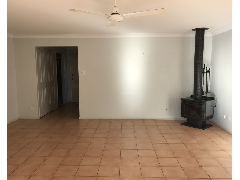 4 Mooney Street, Bray Park QLD 4500