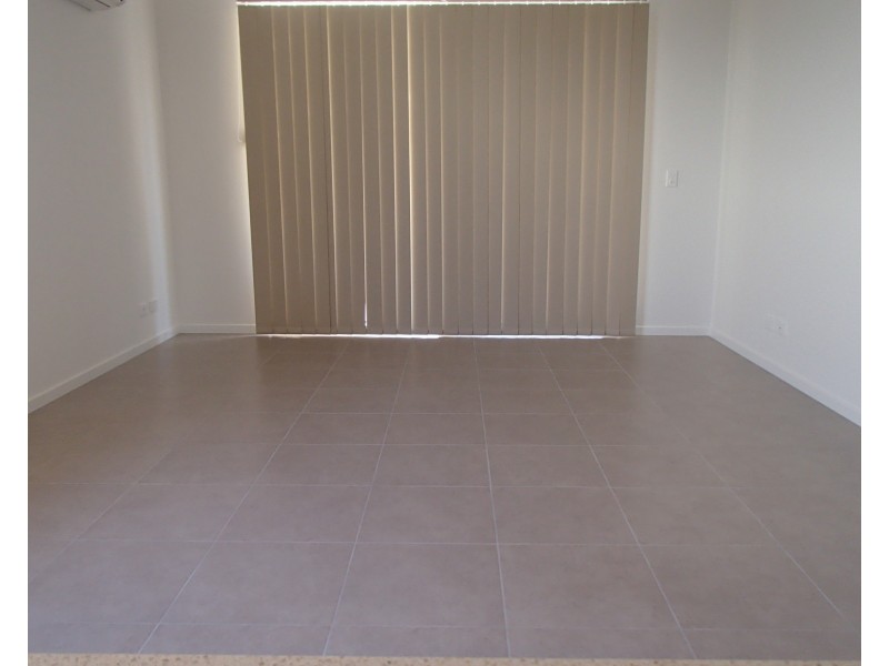 15 Cootharaba Crescent, Warner QLD 4500