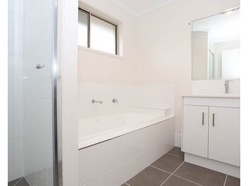 37 Eco Crescent, Narangba QLD 4504