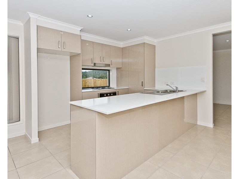 127 Cedar Creek Road, Upper Kedron QLD 4055