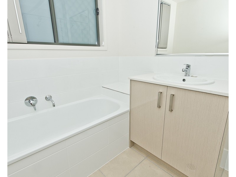 127 Cedar Creek Road, Upper Kedron QLD 4055