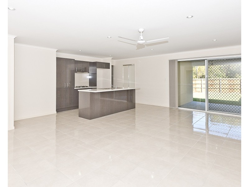 15 Hume Circuit, Warner QLD 4500