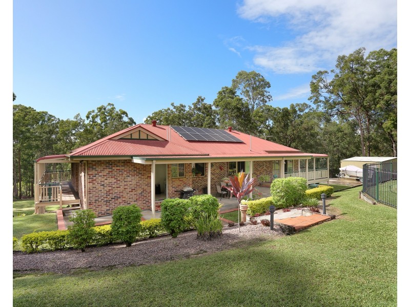 209 Lilley Road, Cashmere QLD 4500