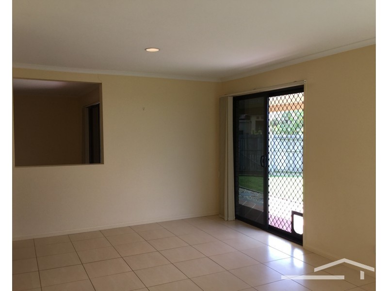 15 Links Crescent, Joyner QLD 4500