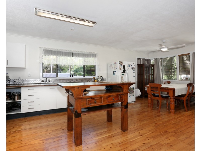 5 Edward Street, Bray Park QLD 4500