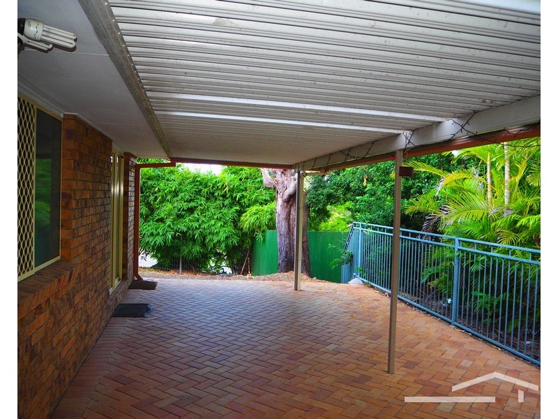 6 Vaucluse Crescent, Petrie QLD 4502